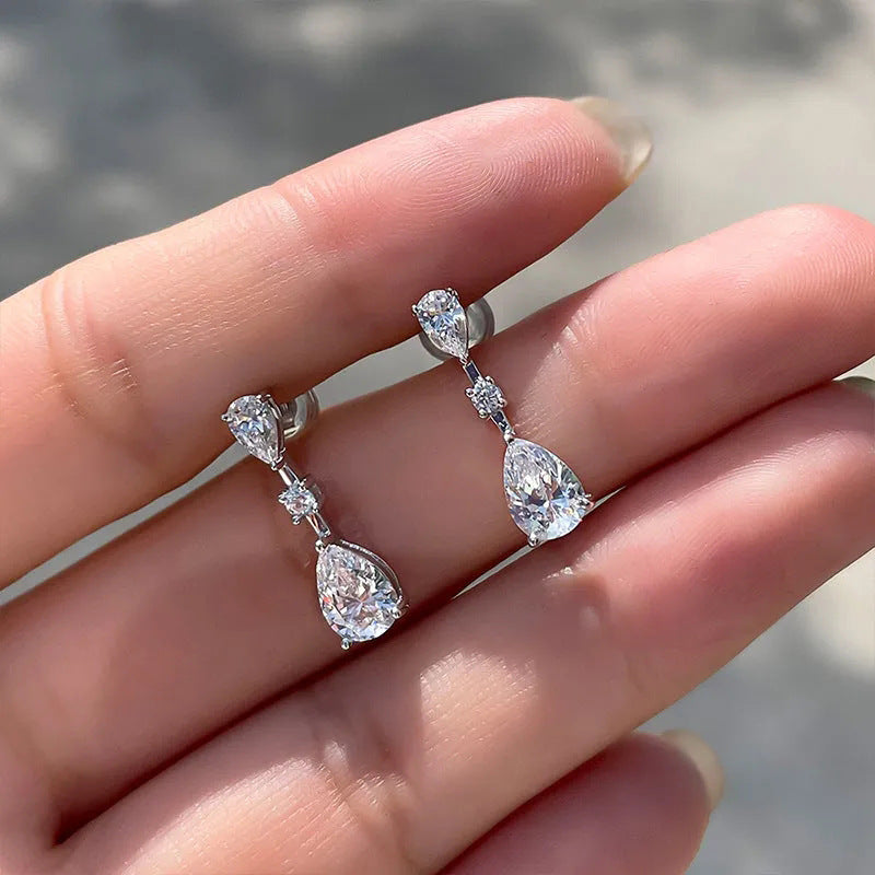 2023 New Fashion Drop-Shaped Smart Cute Bridal Wedding Earrings