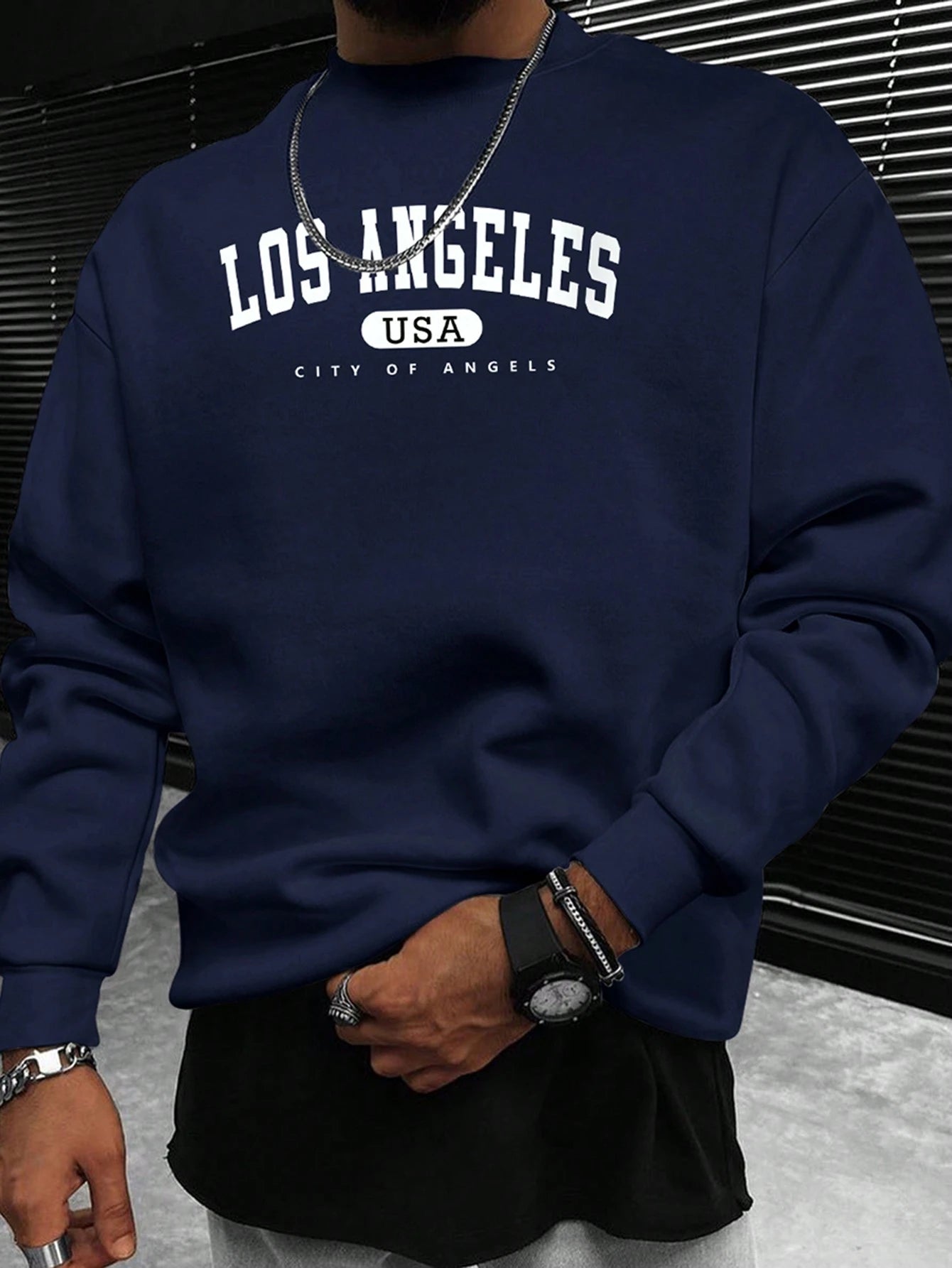 Manfinity Sporsity Men Letter Graphic Sweatshirt Going Out Crew Neck Letter Los Angeles Long Sleeve Casual Sweatshirt, for Friends, Husband, Boyfriend Gifts, Los Angeles Hoodie, Men Sweatshirt, Men Pullover Hoodie